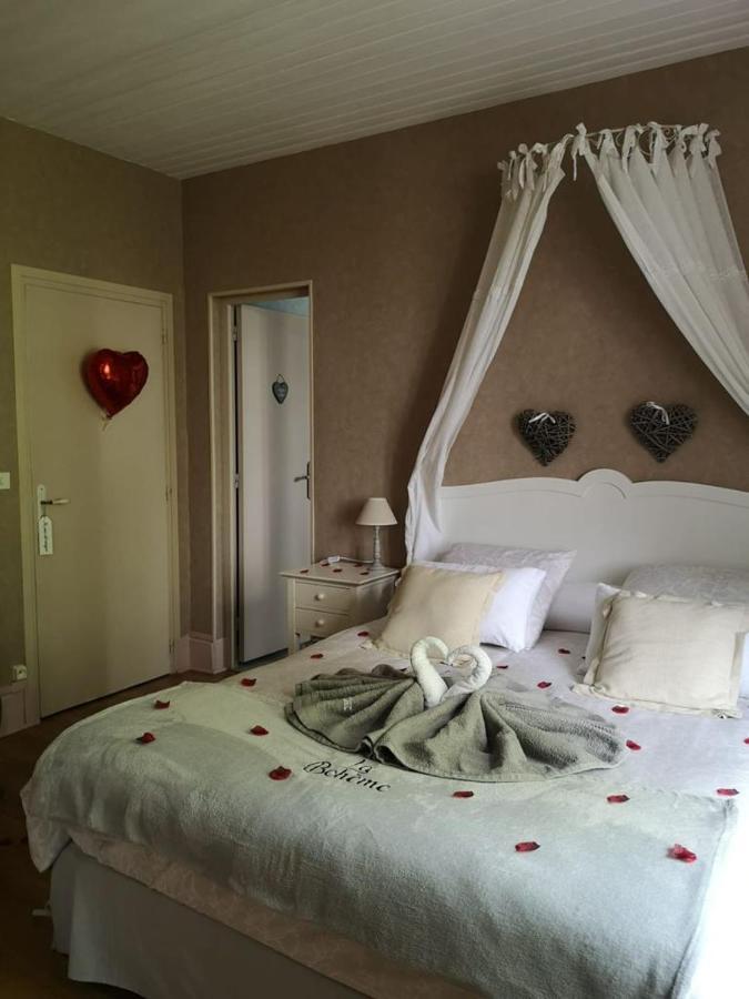 La Boheme Bed & Breakfast Francastel Exterior photo